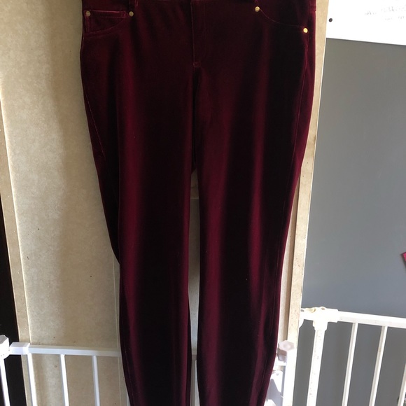 NWT plus sized sweater. $25 - Picture 6 of 6